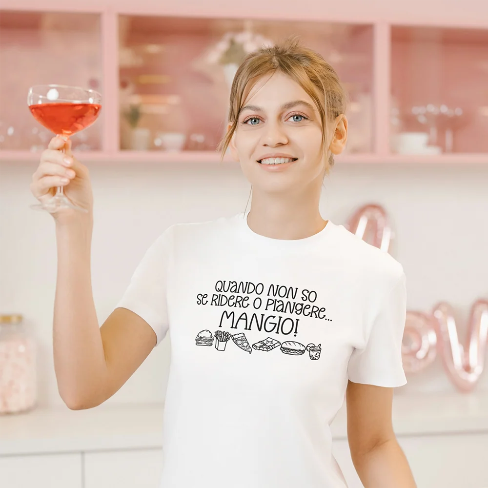 T-shirt Quando Non So se Ridere o Piangere Mangio – Maglietta ironica donna e uomo