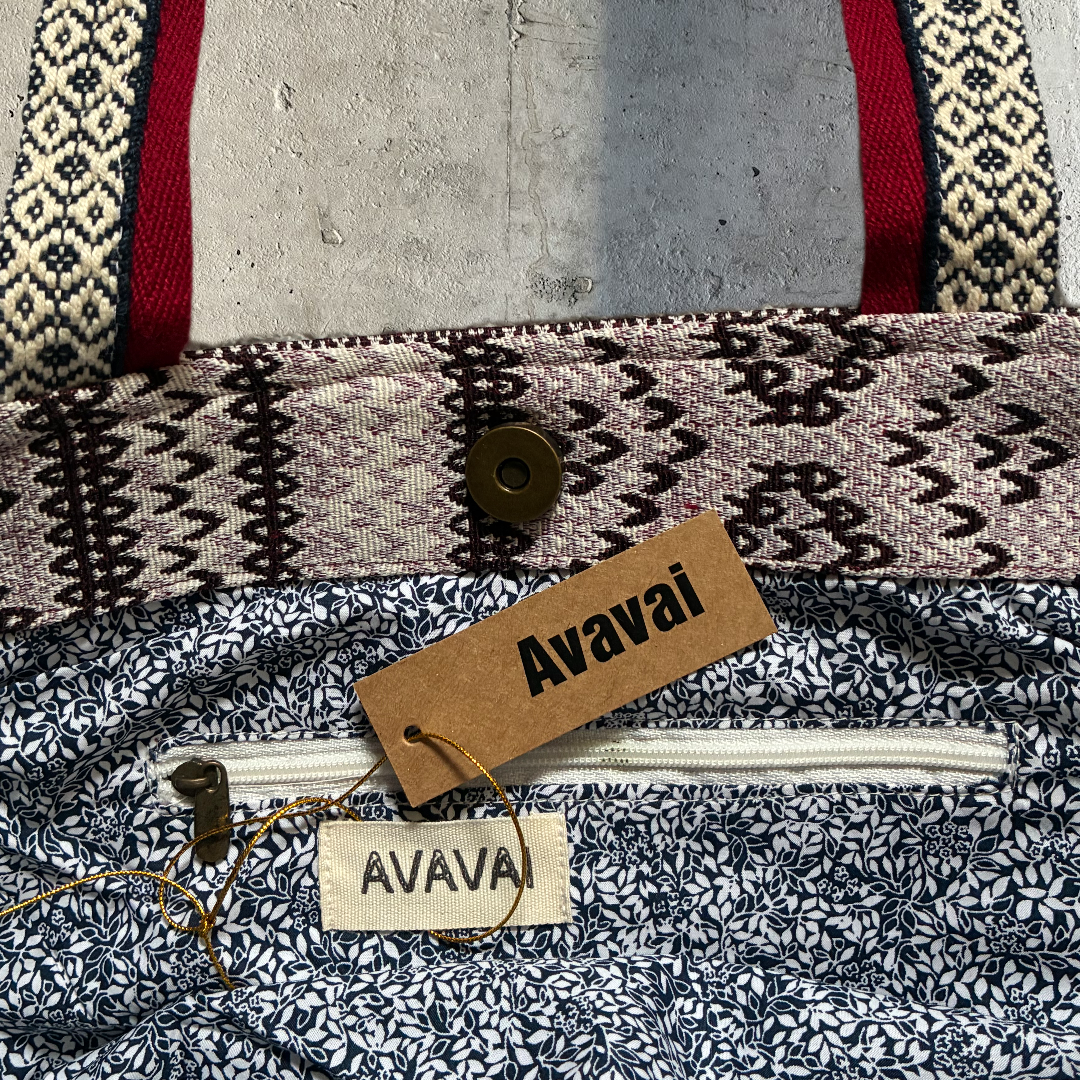 Borsa Ricamata a mano 🌵Ethnic