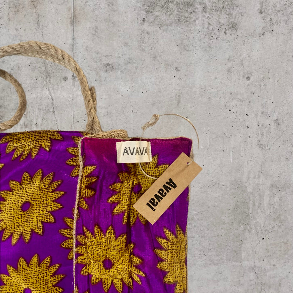 The Silky Shopper Bag + Scrunchie ★ Seville