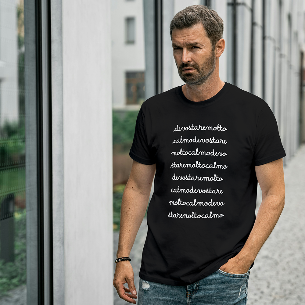 T-shirt Devo Stare Molto Calma o Calmo – Maglietta ironica donna e uomo